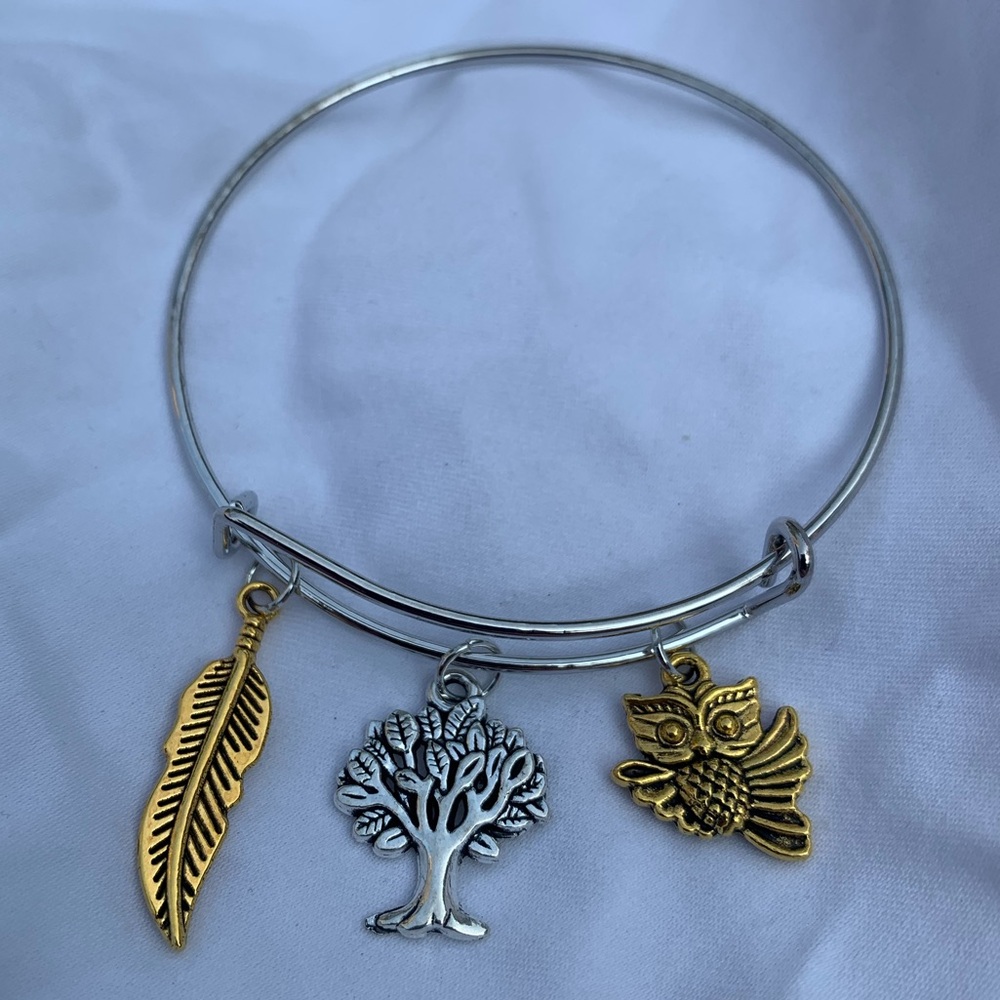 Brand New! Handmade! Adjustable Charm Bangle Bracelet! - Picture 7 of 7